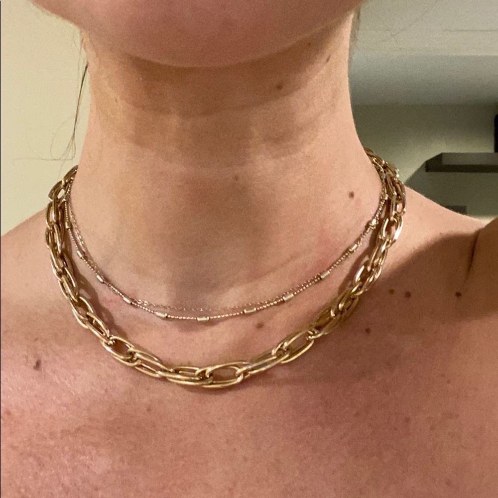 Adjustable gold interlock necklace!
